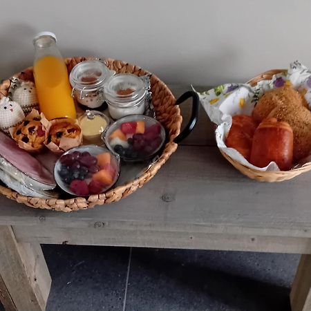 'T Huske Bed and Breakfast Werkendam Buitenkant foto