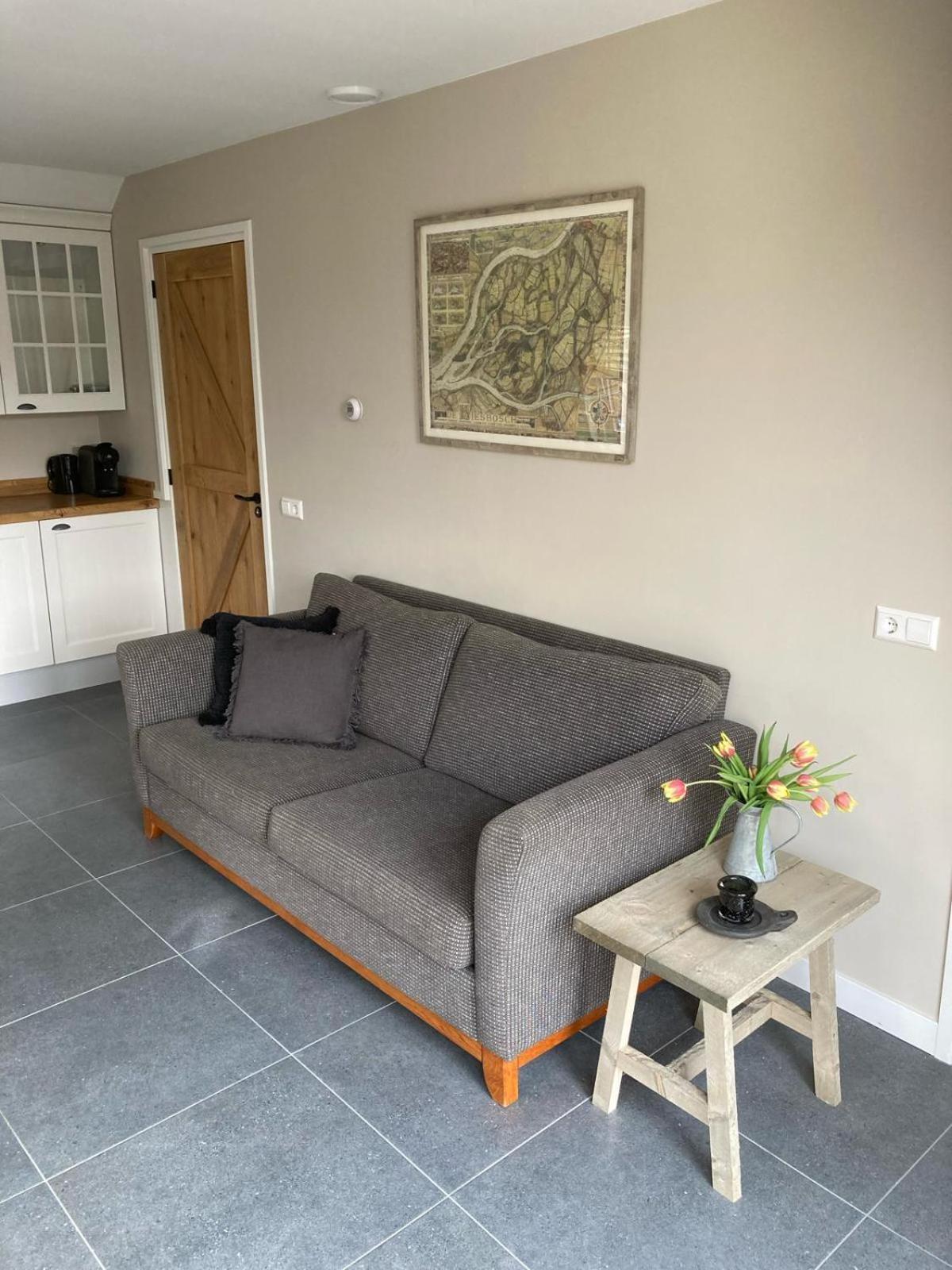 'T Huske Bed and Breakfast Werkendam Buitenkant foto