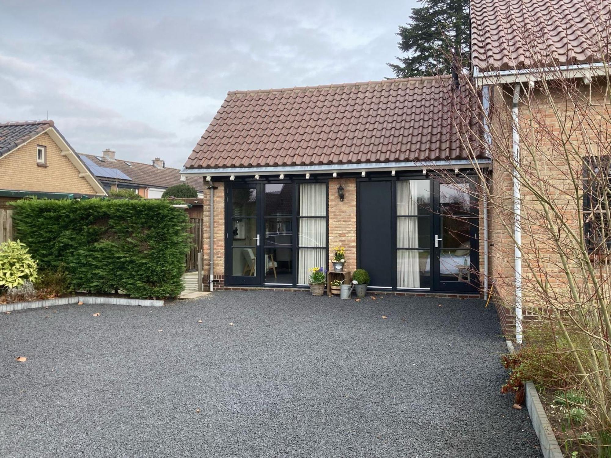 'T Huske Bed and Breakfast Werkendam Buitenkant foto